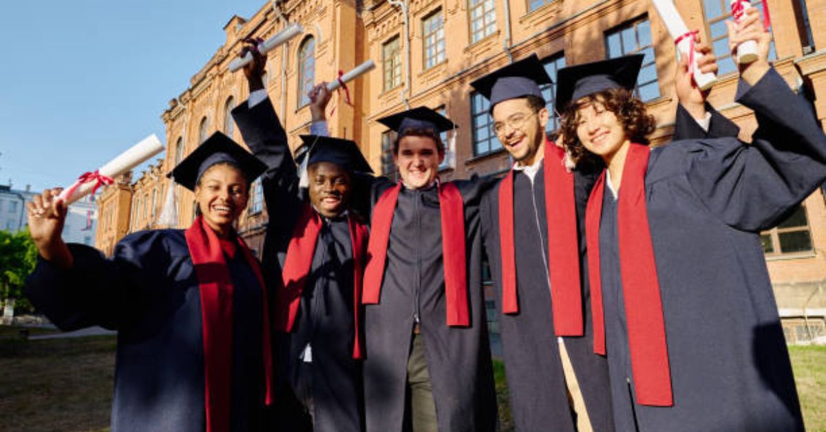 Top 50 fully funded scholarships for international students